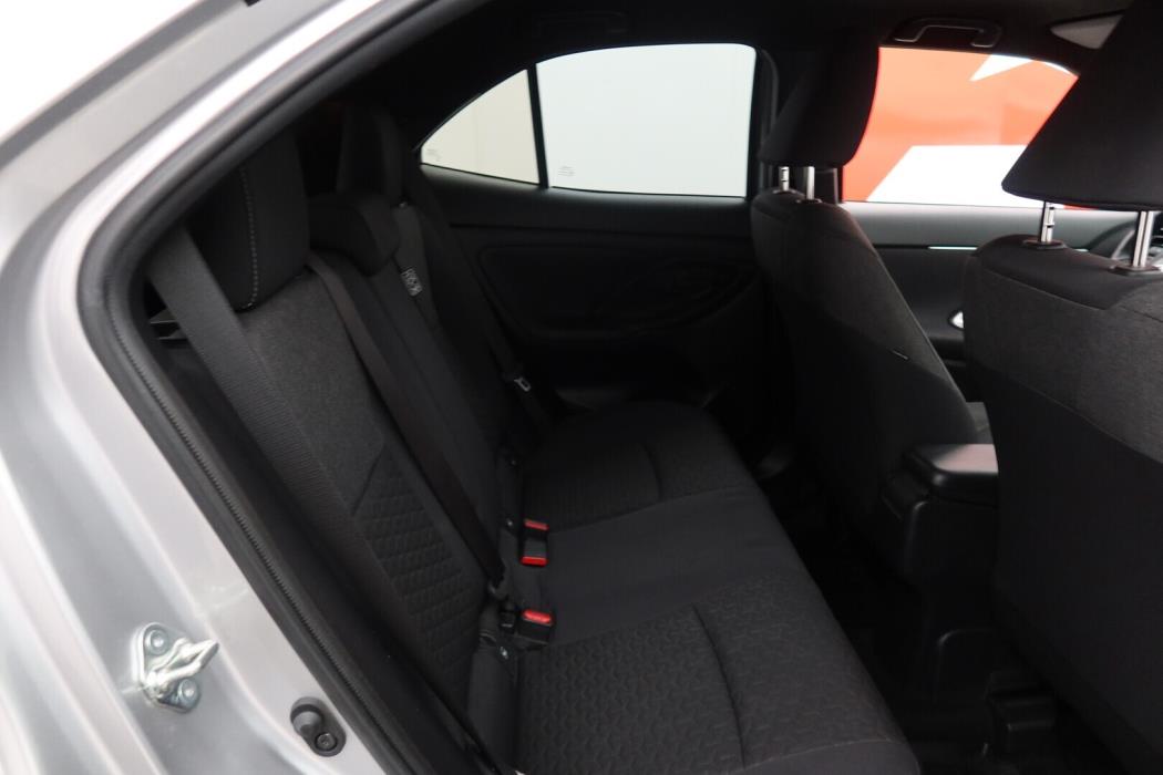 TOYOTA Yaris Cross 2023