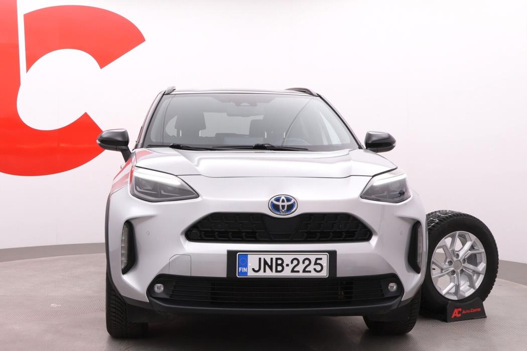 TOYOTA Yaris Cross 2023