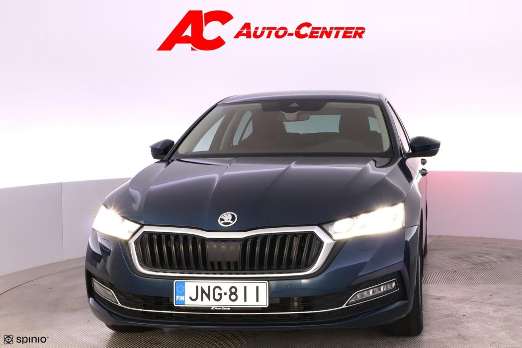 SKODA Octavia 2023