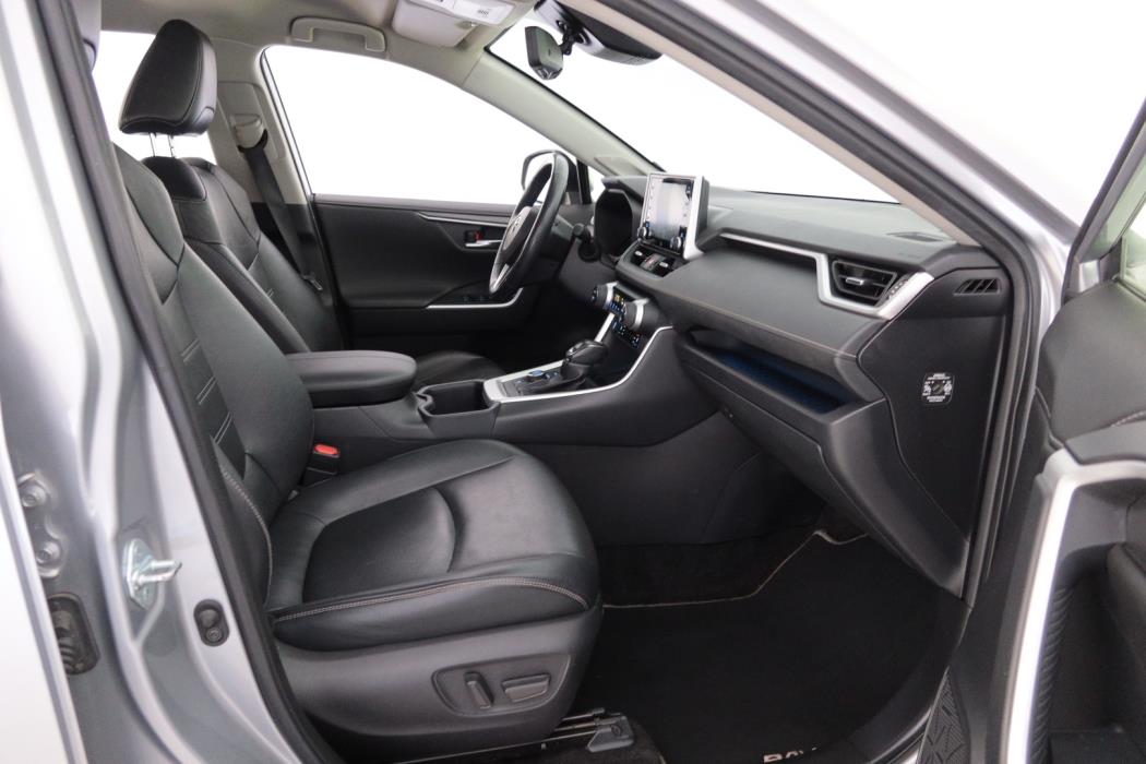 TOYOTA RAV4 2022