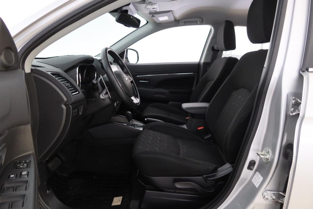 MITSUBISHI ASX 2020