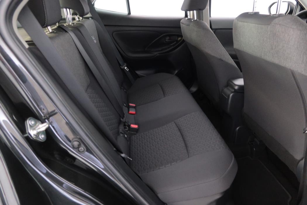 TOYOTA Yaris Cross 2024