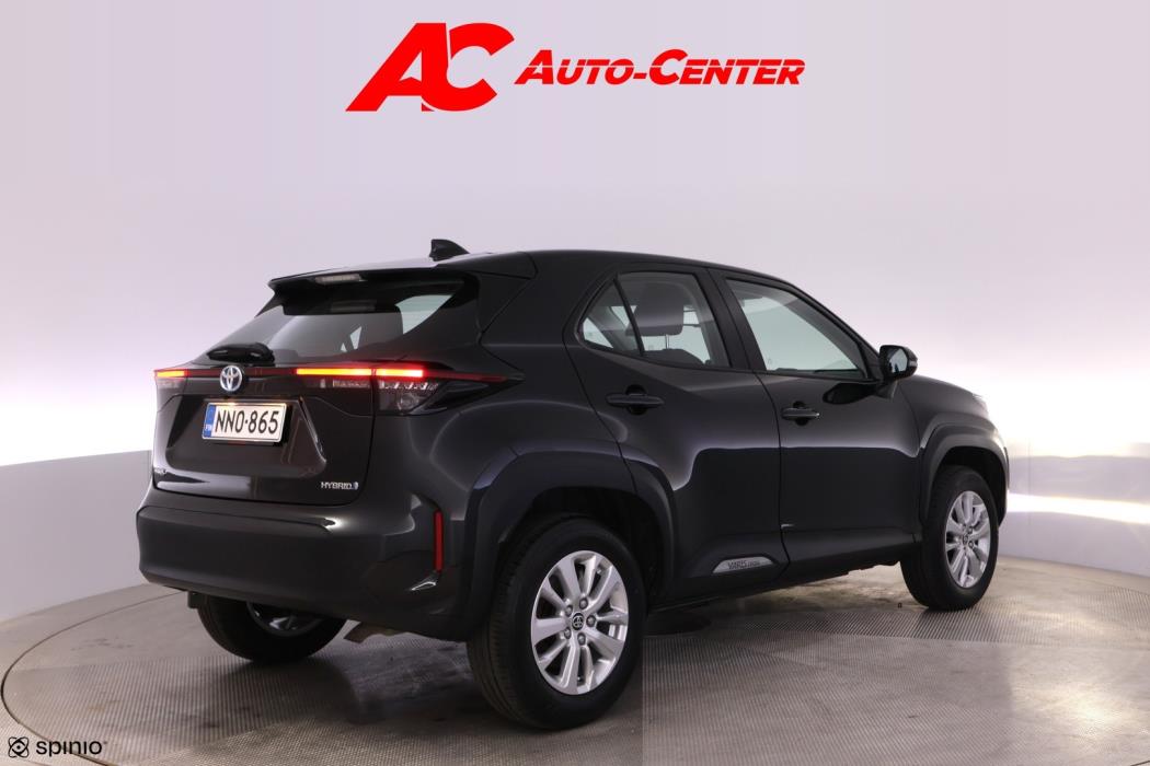 TOYOTA Yaris Cross 2024