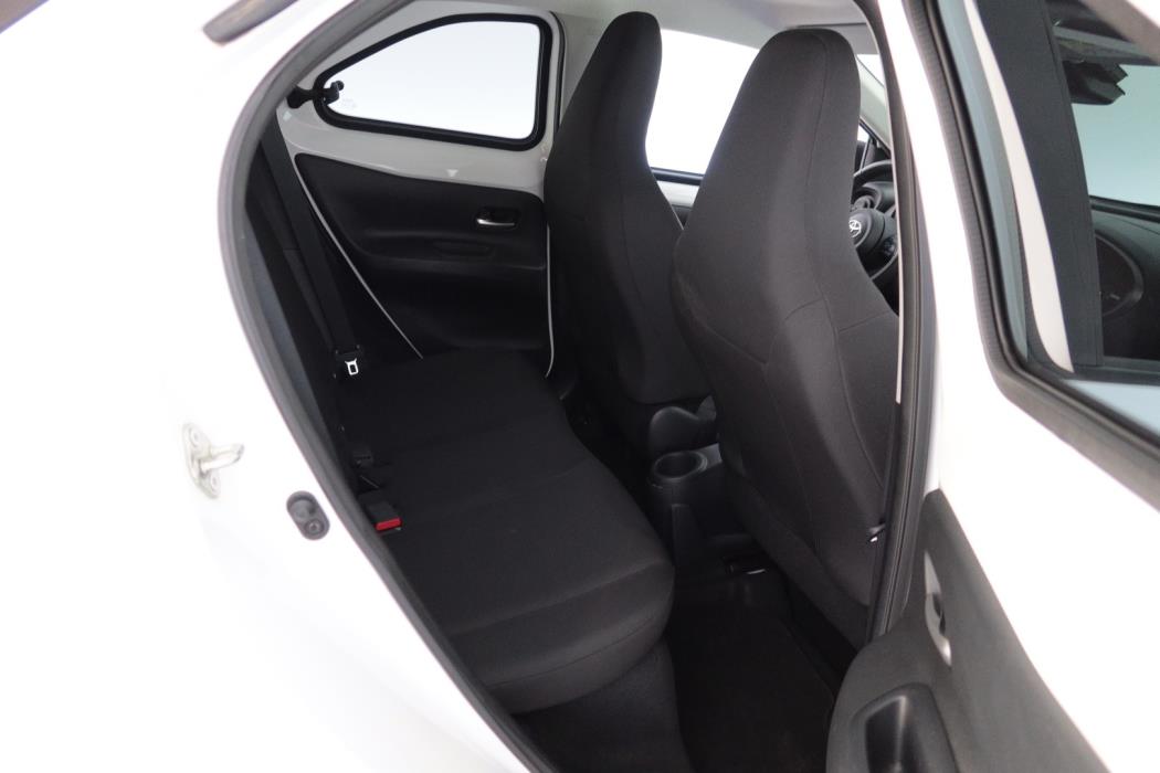 TOYOTA Aygo X 2023