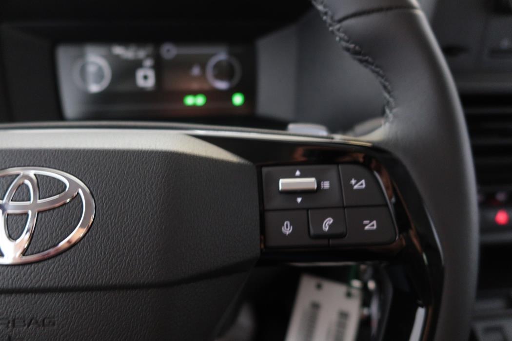 TOYOTA Proace 2026
