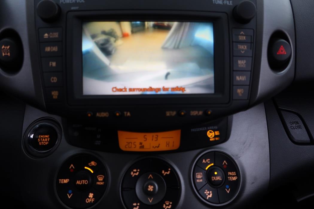 TOYOTA RAV4 2011