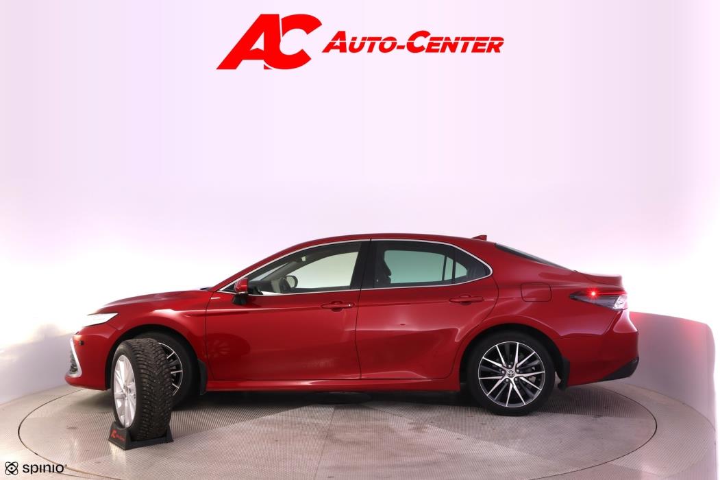 TOYOTA Camry 2023