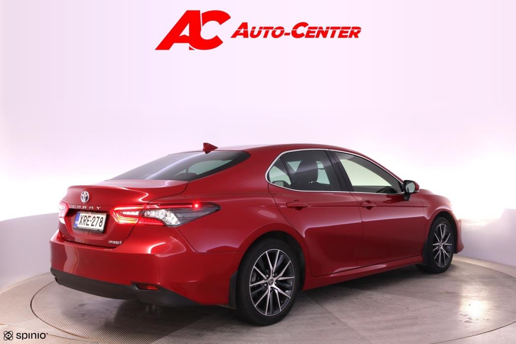 TOYOTA Camry 2023