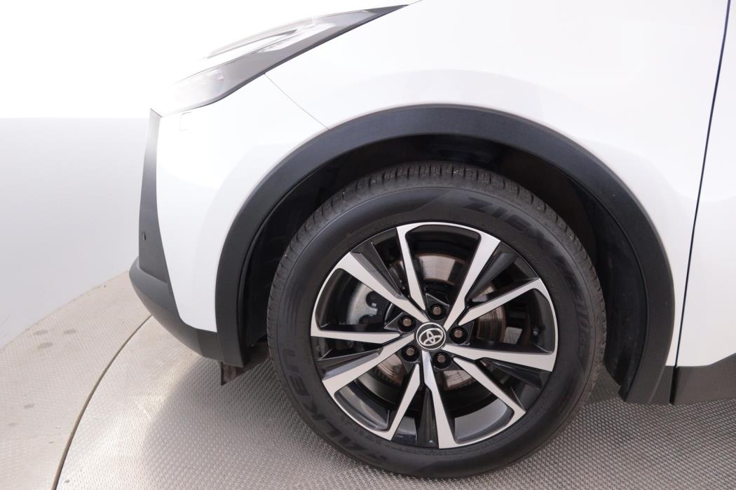 TOYOTA C-HR 2025