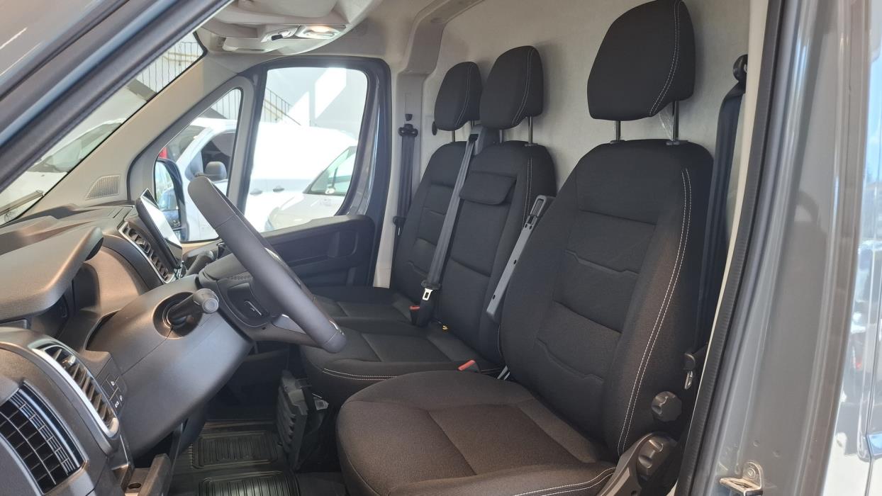 TOYOTA Proace MAX 2026