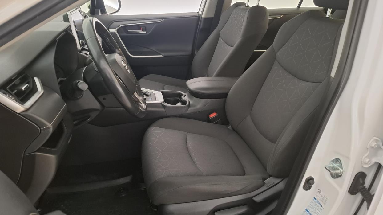 TOYOTA RAV4 2021