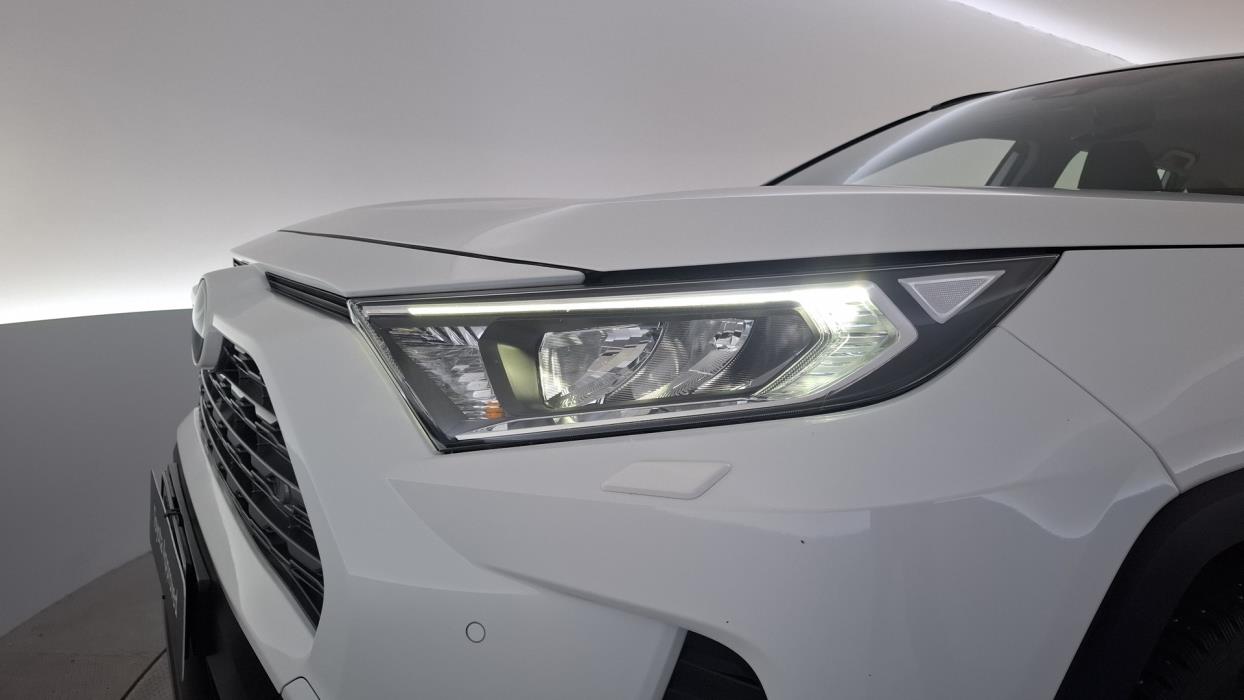 TOYOTA RAV4 2021