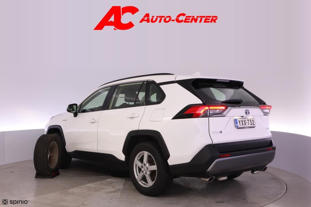 TOYOTA RAV4 2021