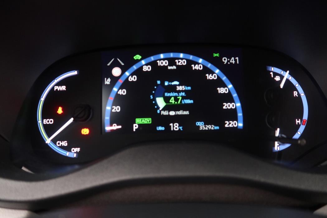 TOYOTA Yaris Cross 2022