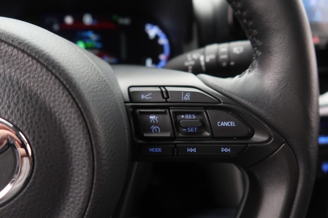 TOYOTA Yaris Cross 2022