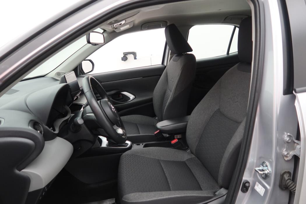 TOYOTA Yaris Cross 2022