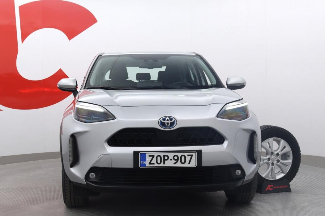TOYOTA Yaris Cross 2022