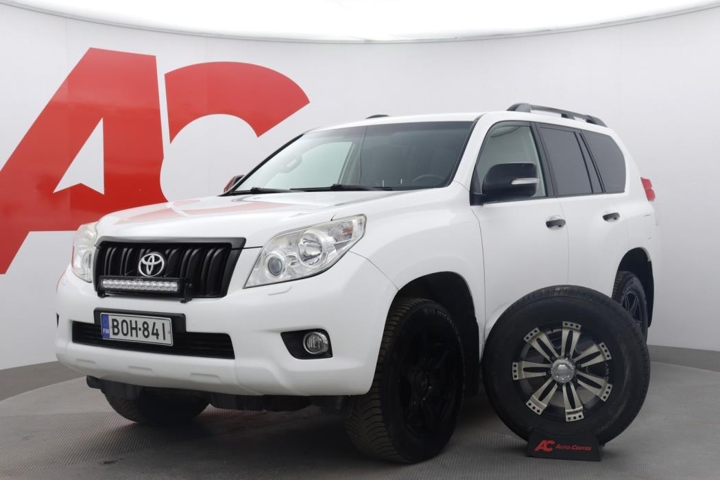 TOYOTA Land Cruiser 2010