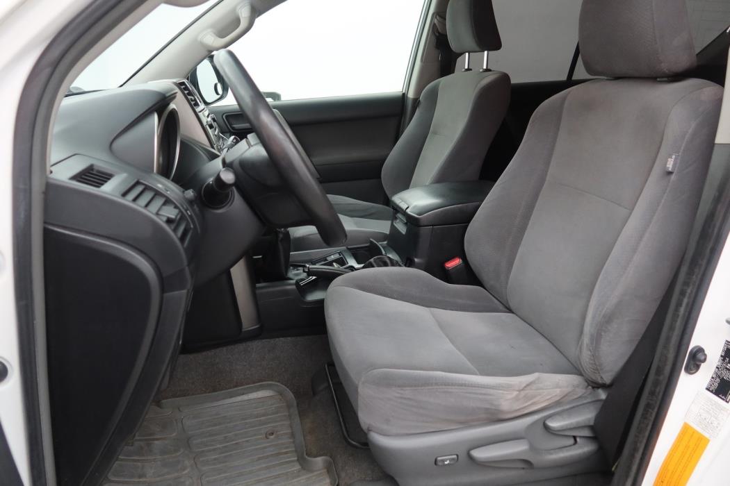 TOYOTA Land Cruiser 2010