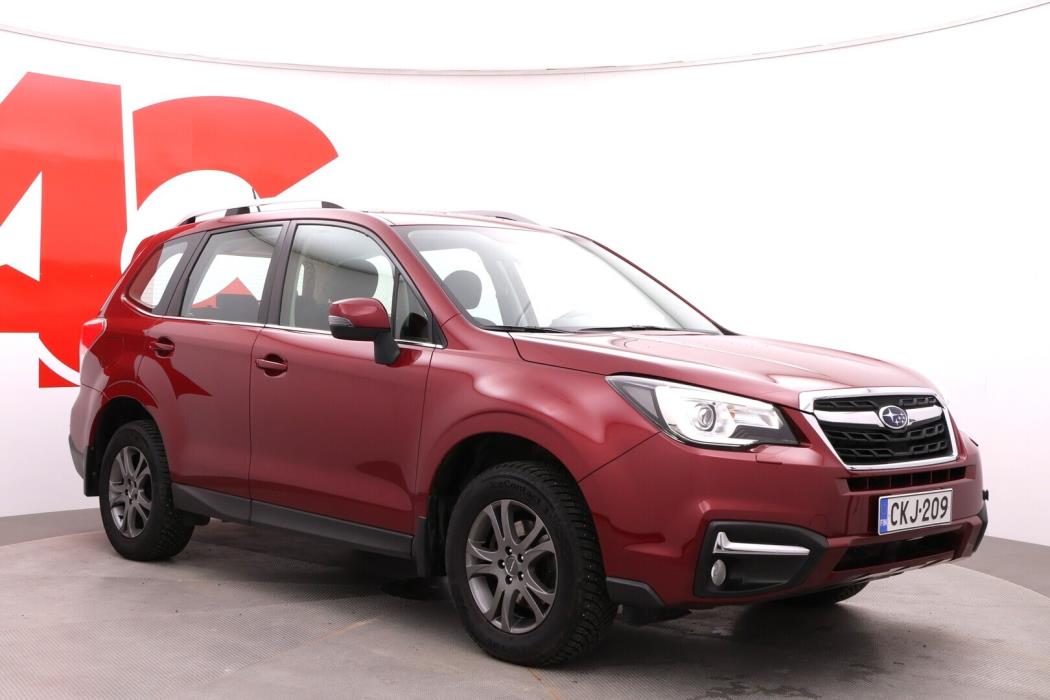 SUBARU Forester 2017
