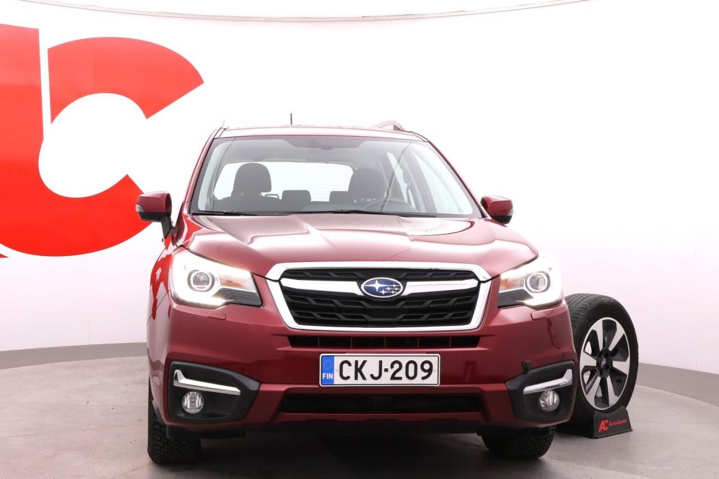 SUBARU Forester 2017