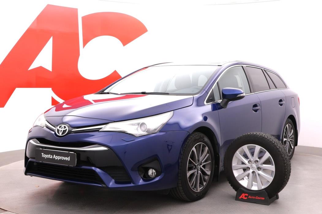 TOYOTA Avensis 2017