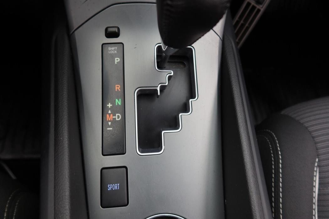 TOYOTA Avensis 2017