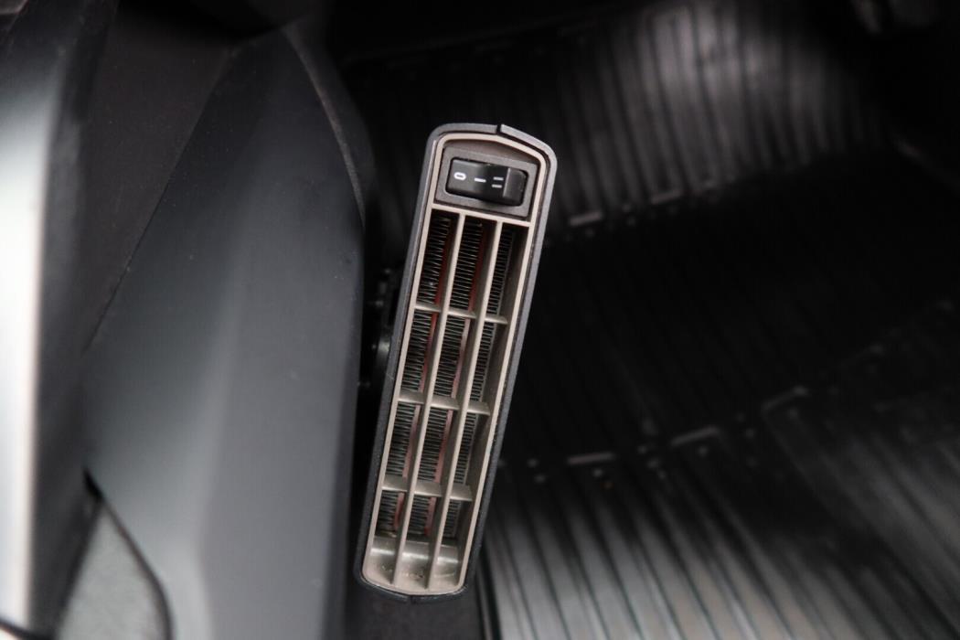 TOYOTA Avensis 2017