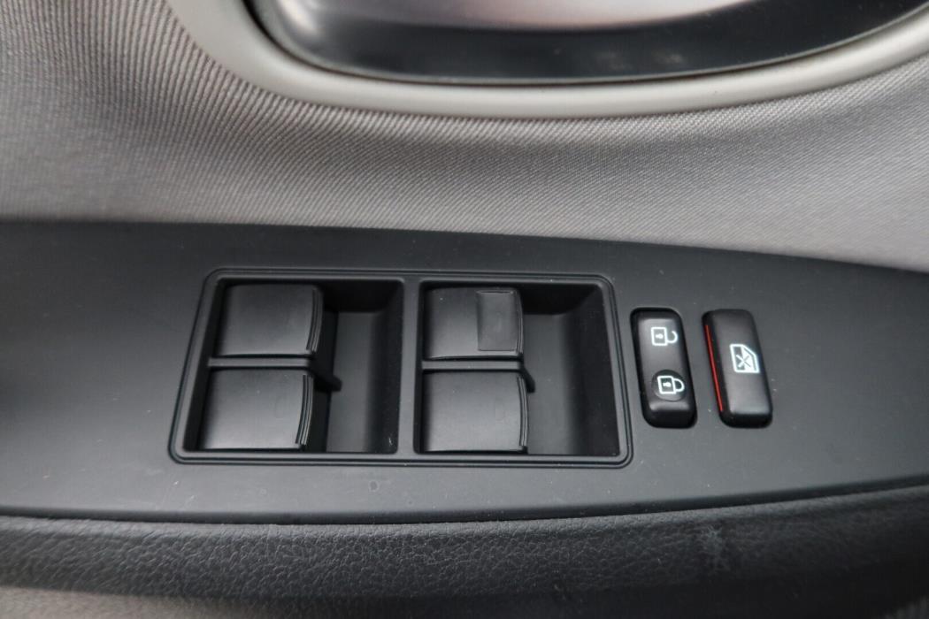 TOYOTA Avensis 2017