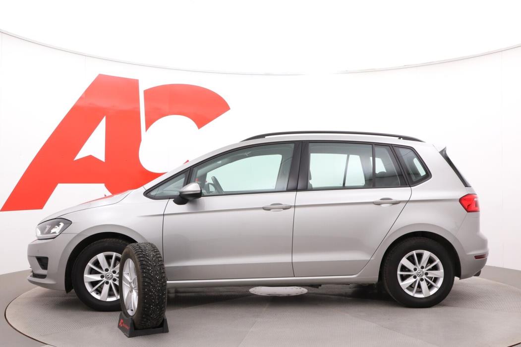 VOLKSWAGEN Golf Sportsvan 2017