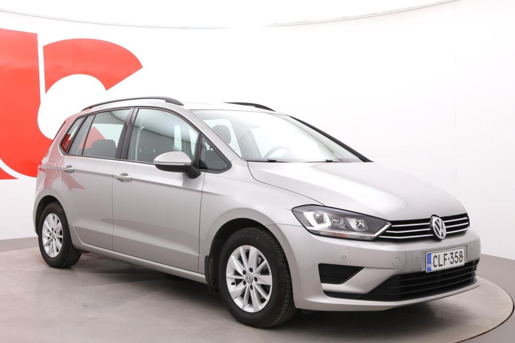 VOLKSWAGEN Golf Sportsvan 2017