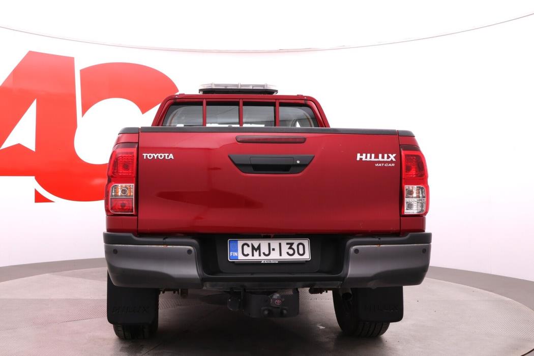 TOYOTA Hilux 2020