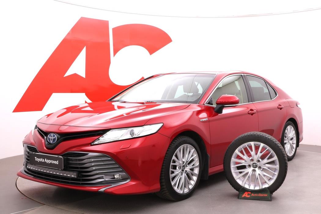 TOYOTA Camry 2019