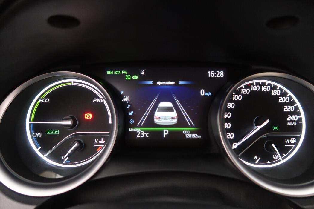 TOYOTA Camry 2019