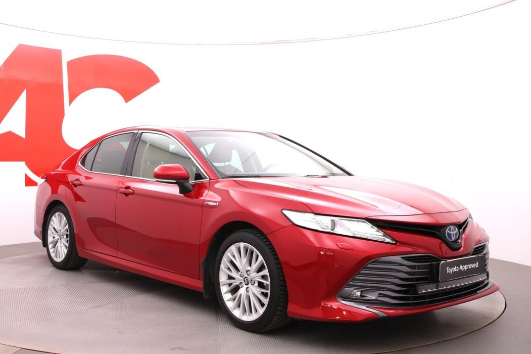 TOYOTA Camry 2019