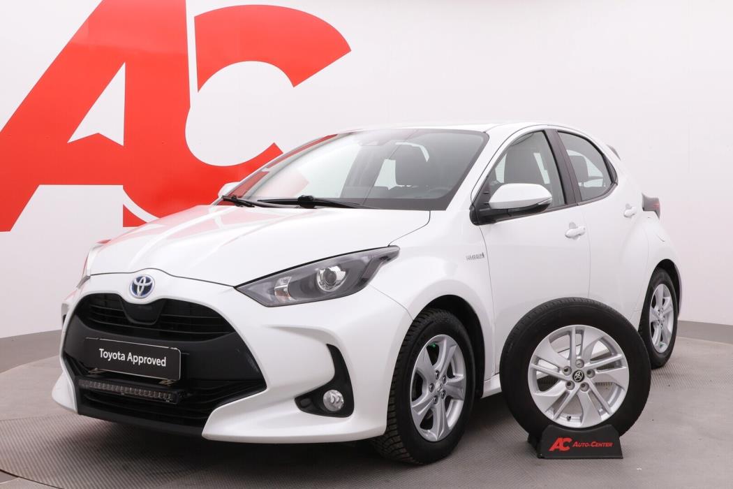 TOYOTA Yaris 2021