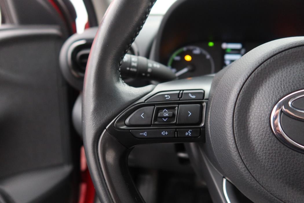 TOYOTA Yaris 2022