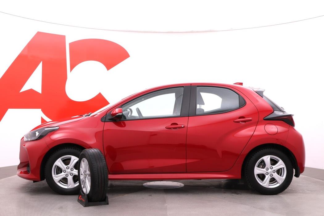 TOYOTA Yaris 2022