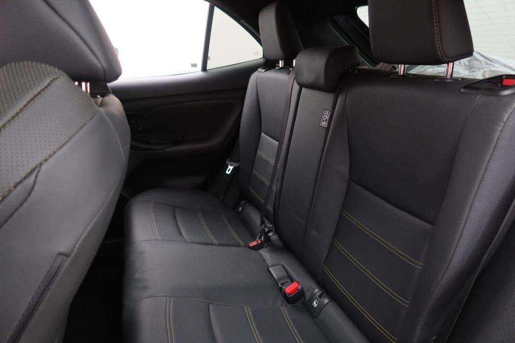 TOYOTA Yaris Cross 2021