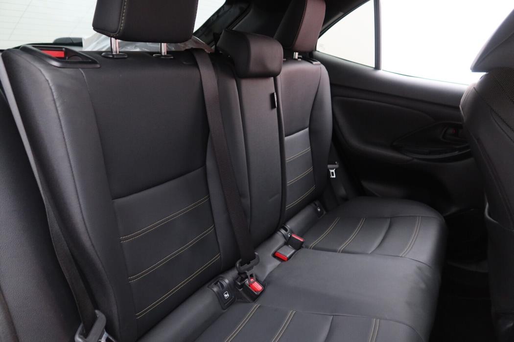 TOYOTA Yaris Cross 2021