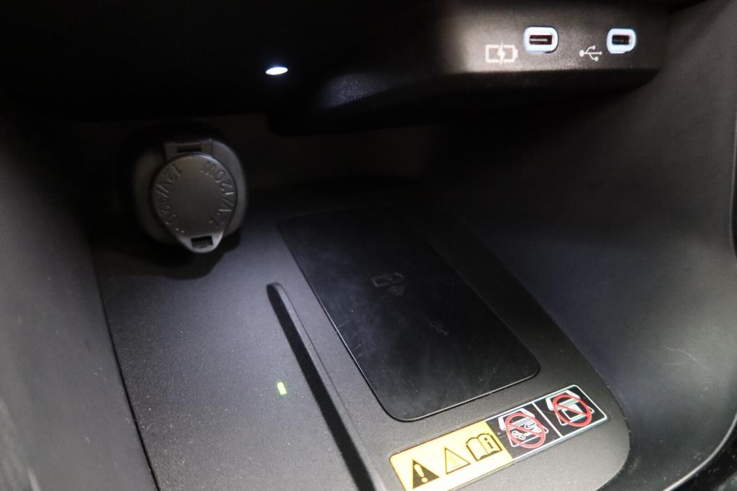 TOYOTA Yaris Cross 2024