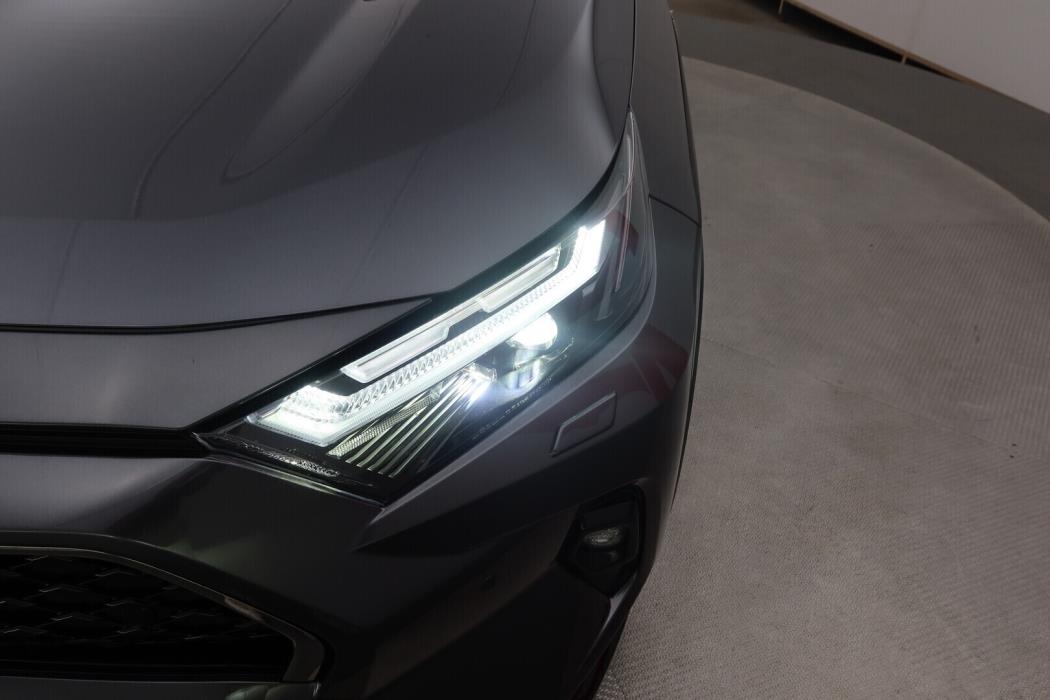 TOYOTA RAV4 Plug-in 2024