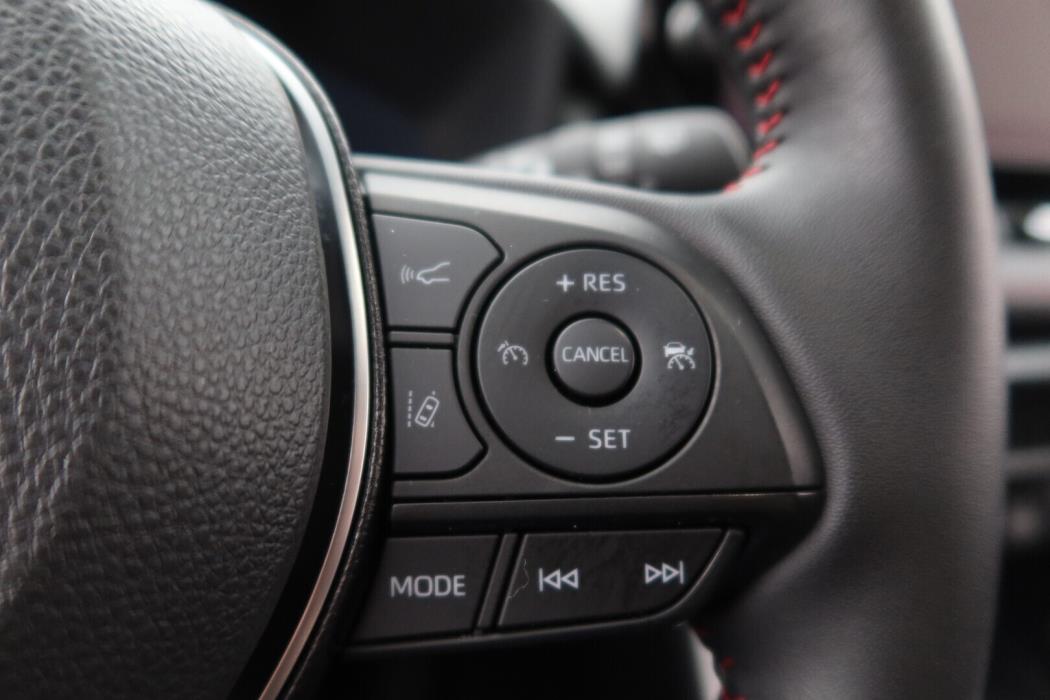 TOYOTA RAV4 Plug-in 2025