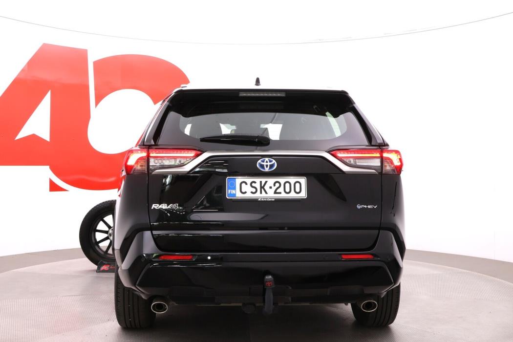 TOYOTA RAV4 Plug-in 2025