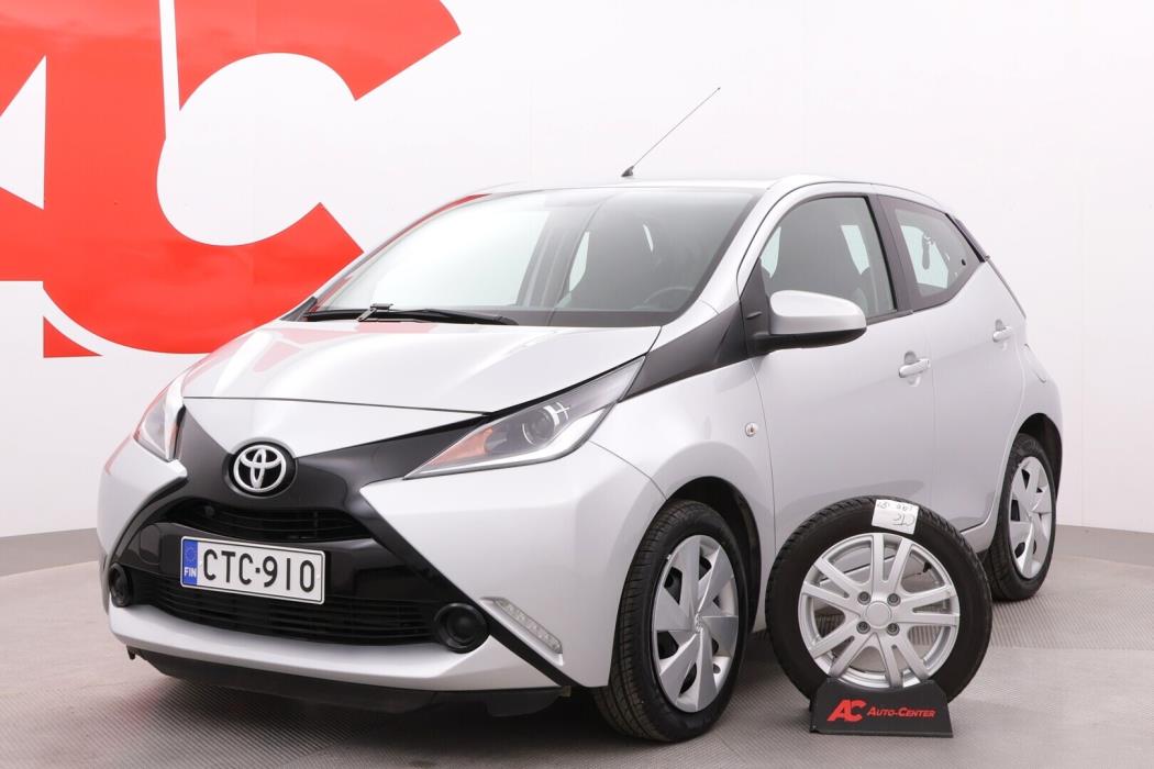 TOYOTA AYGO 2015