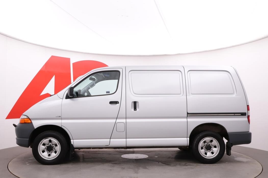 TOYOTA Hiace 2006