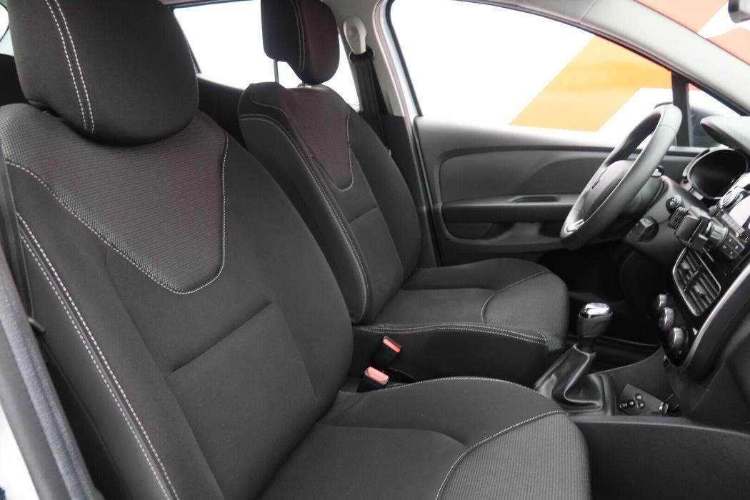 RENAULT Clio 2017