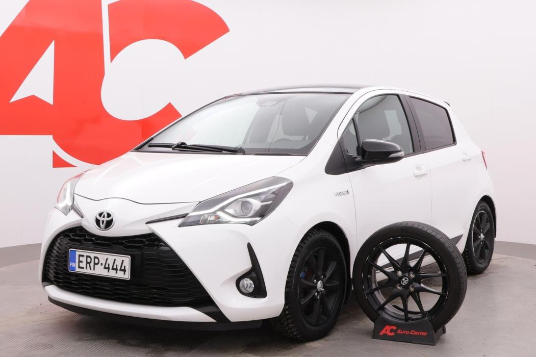 TOYOTA Yaris 2019