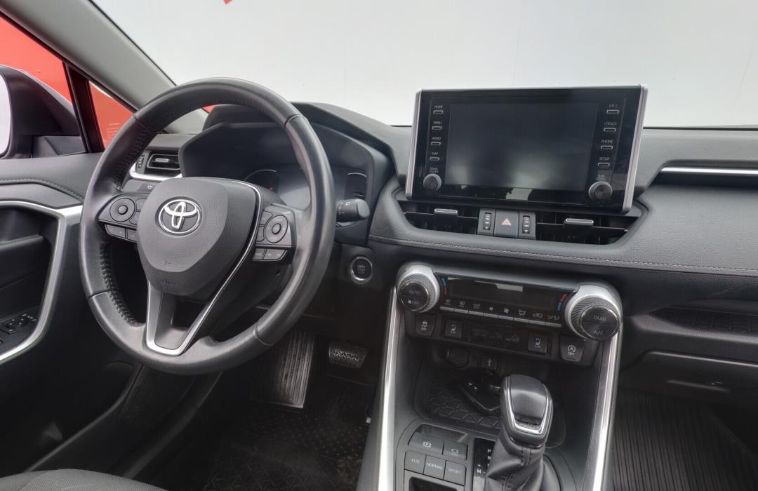 TOYOTA RAV4 2021
