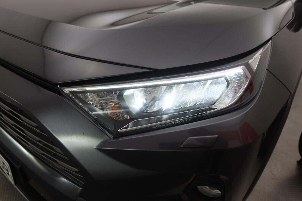 TOYOTA RAV4 2021